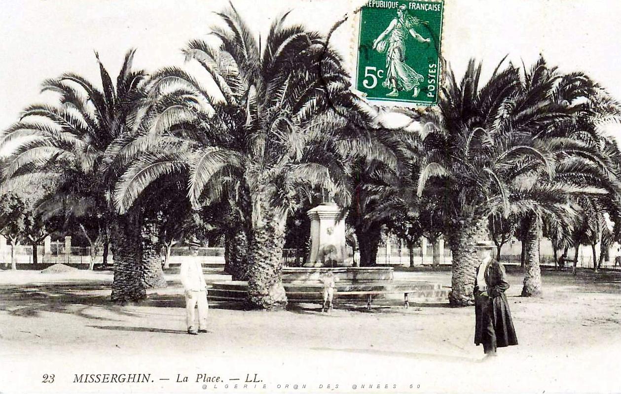 678- Misserghin - La Place.jpg